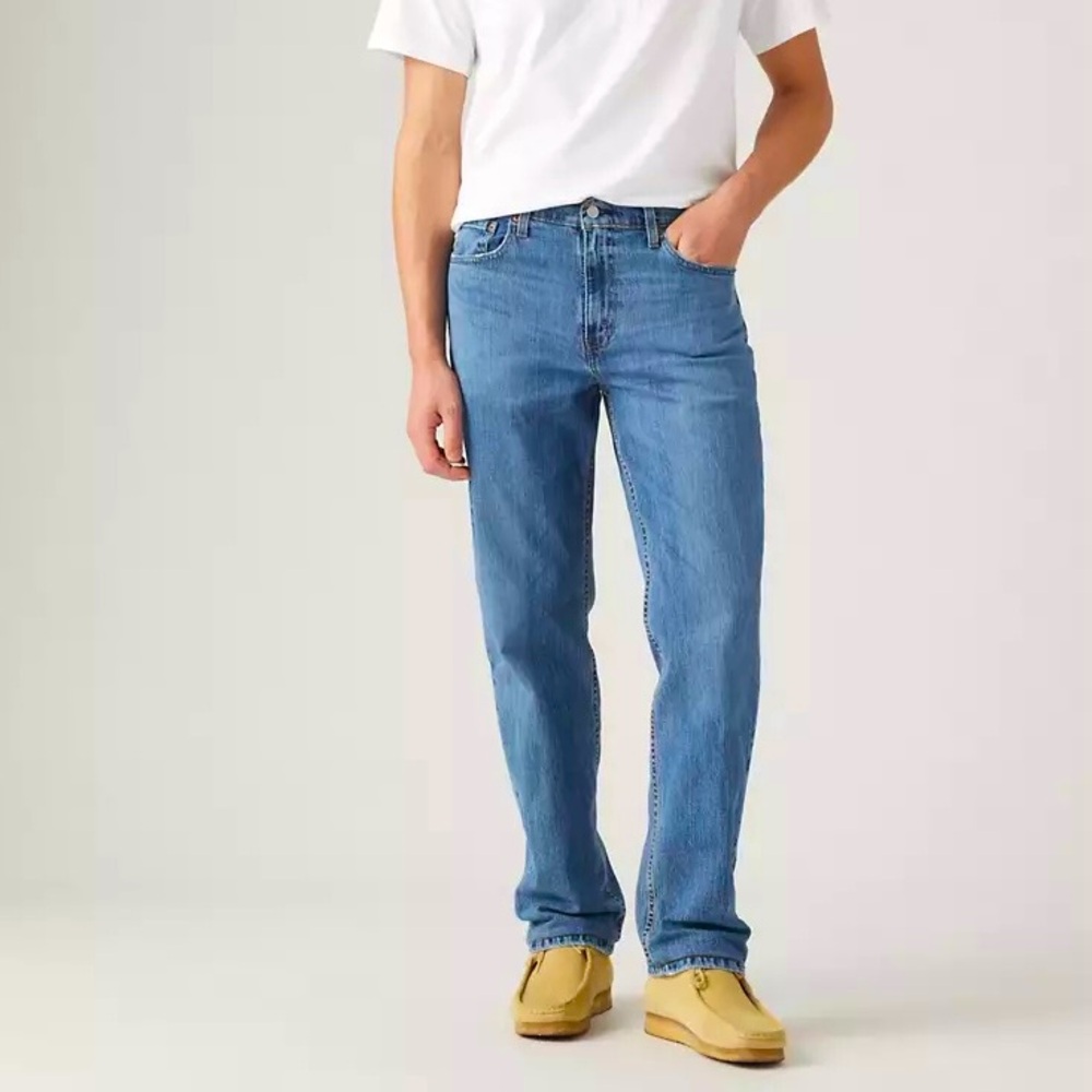Levi’s 550 Men’s Relaxed Fit Medium Wash Jeans Size 42 x 32